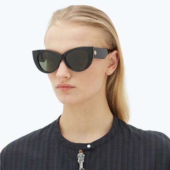 Le Specs Accessories Le Specs Polarized Feline Fine Sunglasses